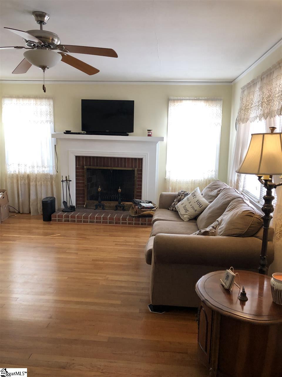 1700 Cedar Lane Road Greenville, SC 29617 - Photo 8 of 20 Gallery Image 8