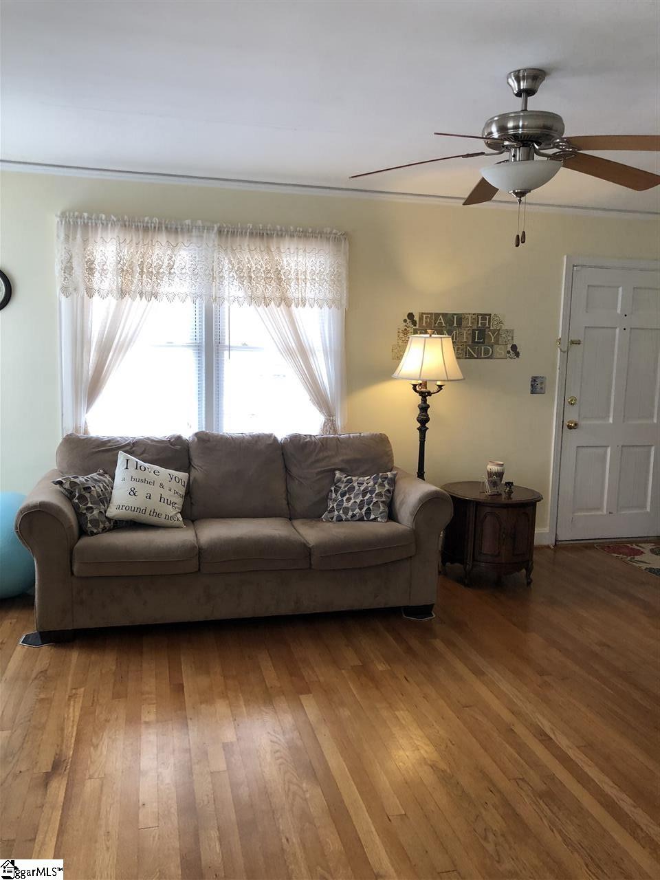 1700 Cedar Lane Road Greenville, SC 29617 - Photo 10 of 20 Gallery Image 10