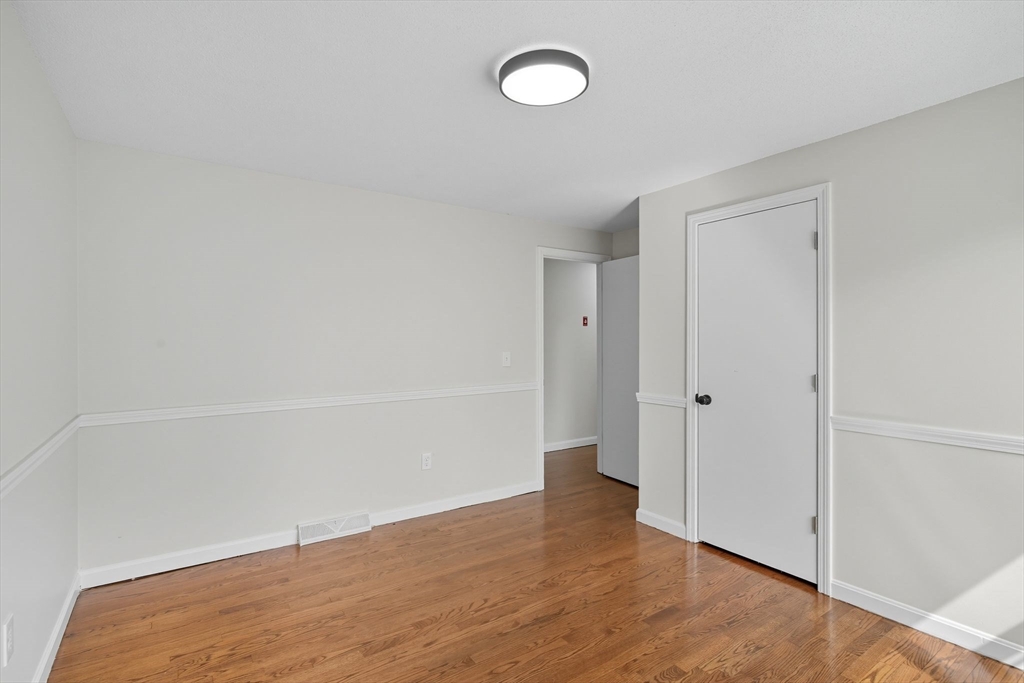 1130 Burnett Road Chicopee, MA 01020 - Photo 11 of 27