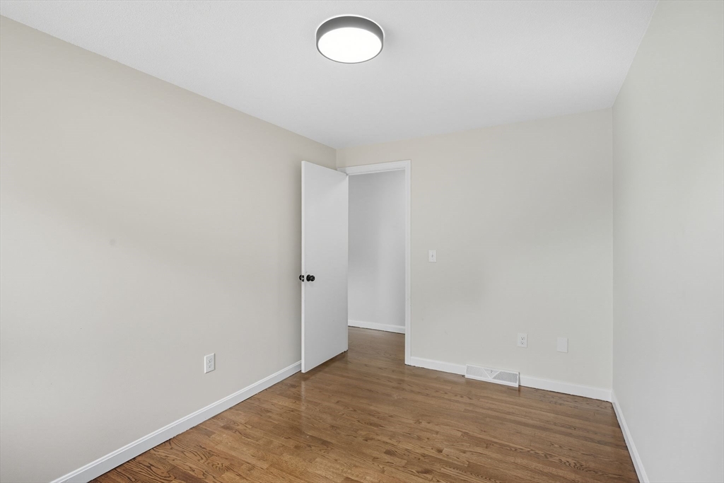 1130 Burnett Road Chicopee, MA 01020 - Photo 13 of 27