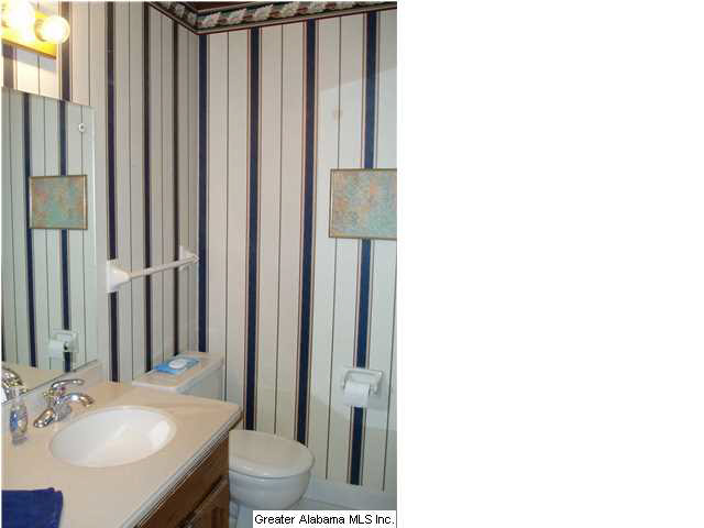 1633 Napoleon Drive Alabaster, AL 35007 - Photo 8 of 16