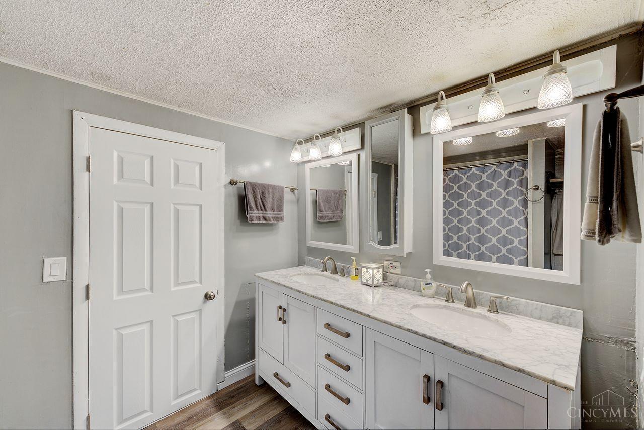 10501 Dugan Gap Road North Bend, OH 45052 - Photo 15 of 23