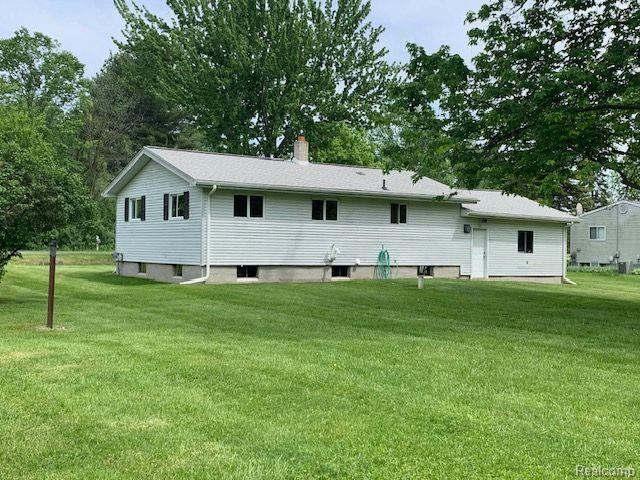 9123 North Lewis Road Clio, MI 48420 - Photo 7 of 35