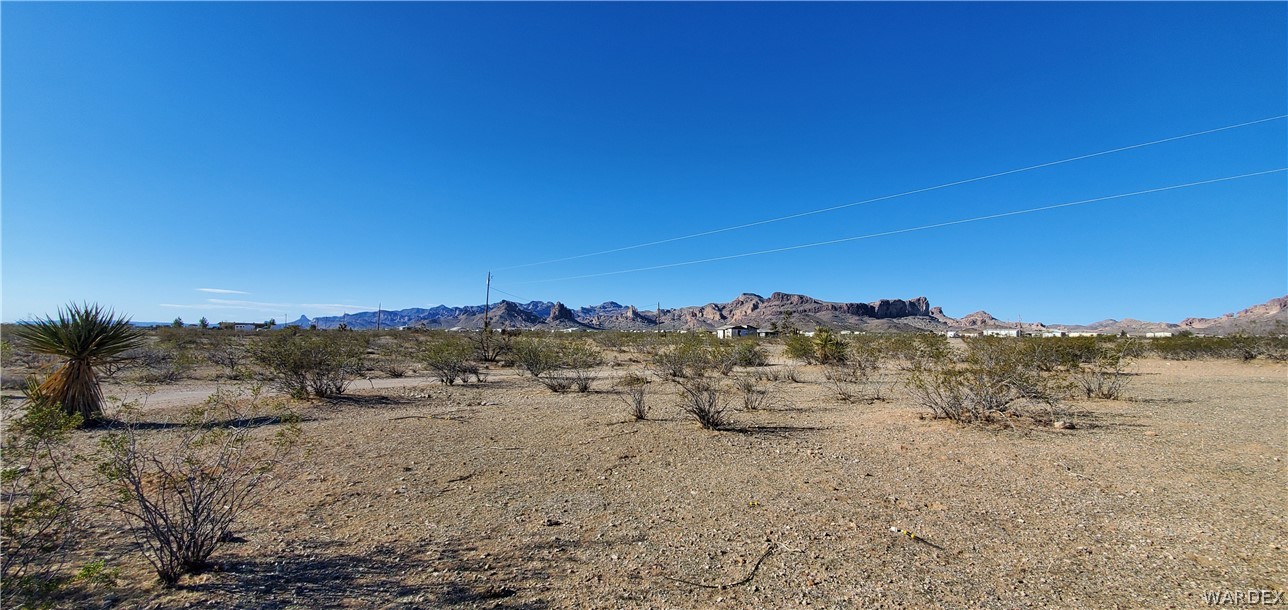 1534 Elgin Road Golden Valley, AZ 86413 - Photo 46 of 58 a view of beach and mountain