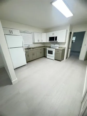 $1,650 | 901 South N Street, Unit C, Lake Worth Beach, FL 33460