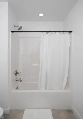 $760,000 | 8907 Cottonwood Boulevard, Horace, ND 58047