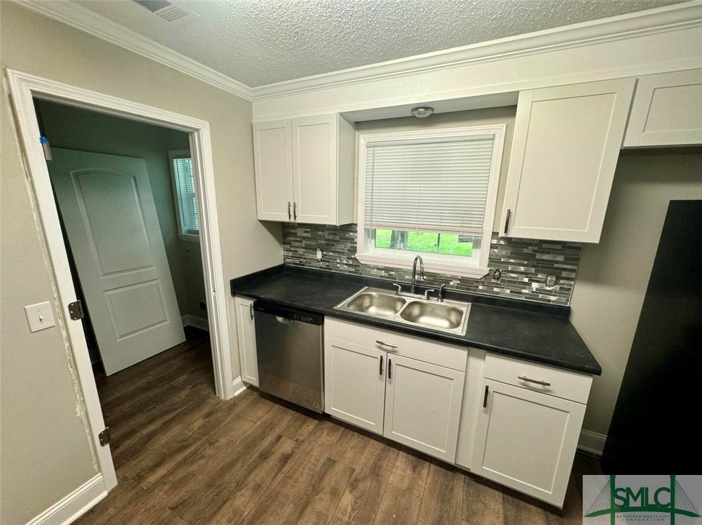 621 Lee Road Hinesville, GA 31313 - Photo 3 of 15
