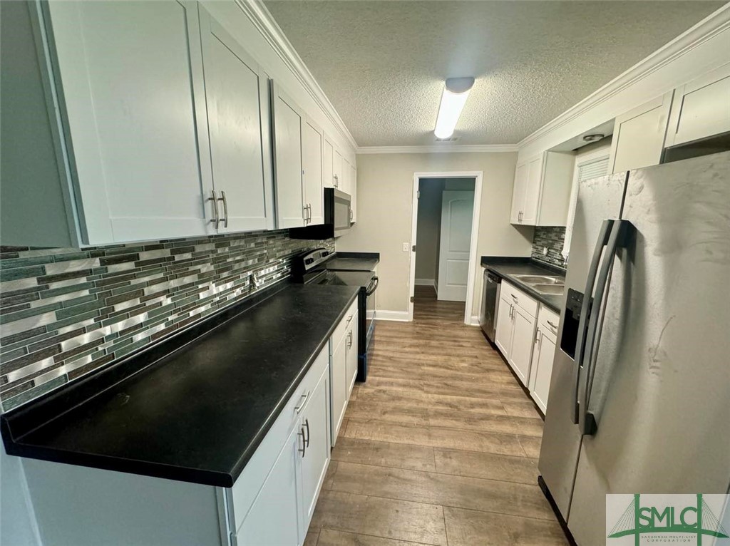 621 Lee Road Hinesville, GA 31313 - Photo 4 of 15