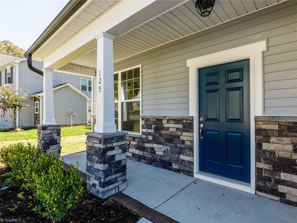 107 Charleston Ridge Drive Mocksville, NC 27028 - Photo 2 of 29