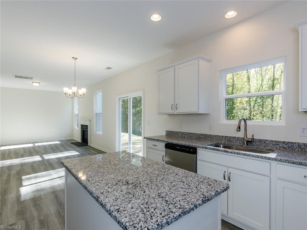 107 Charleston Ridge Drive Mocksville, NC 27028 - Photo 7 of 29