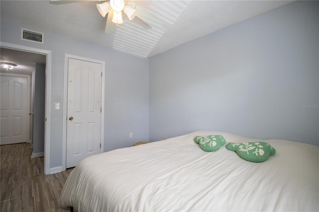 501 Southwest 75th Street, Unit A11 Gainesville, FL 32607 - Photo 24 of 40