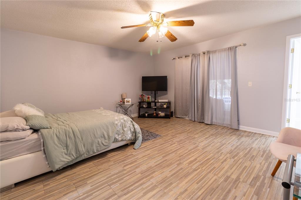 501 Southwest 75th Street, Unit A11 Gainesville, FL 32607 - Photo 30 of 40