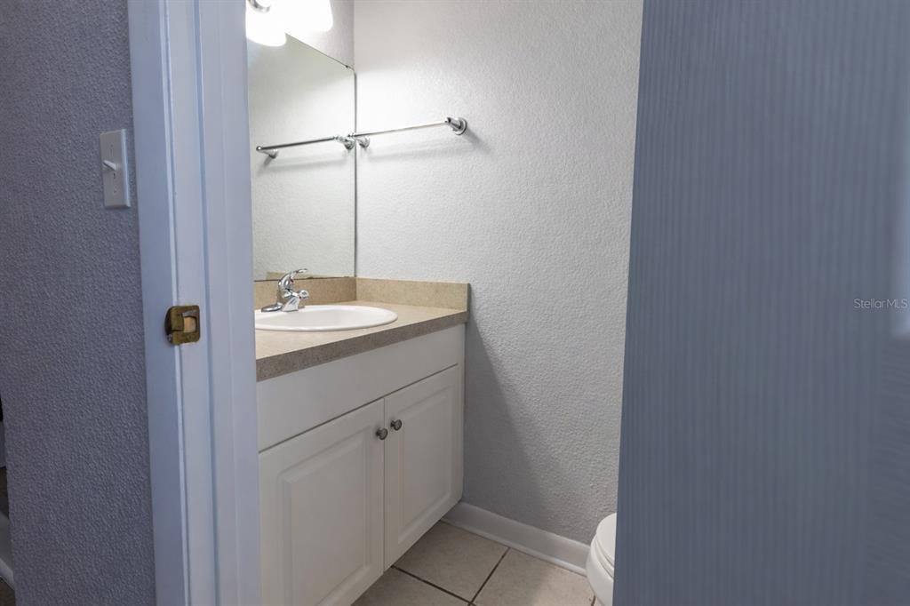 501 Southwest 75th Street, Unit A11 Gainesville, FL 32607 - Photo 9 of 40