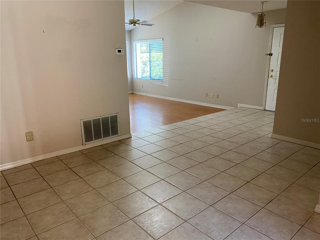 656 Boniview Lane Altamonte Springs, FL 32714 - Photo 4 of 17 an empty room with windows
