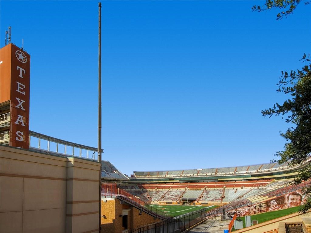 12306 Double Tree Lane Austin, TX 78750 - Photo 34 of 38 a view of a balcony with an outdoor space