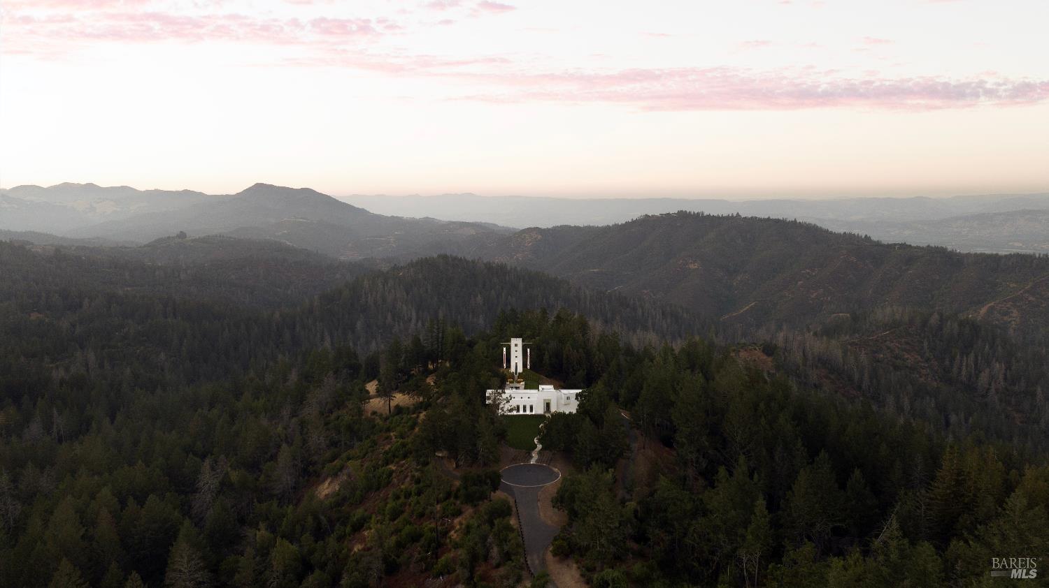 3000 Mt Veeder Road Napa, CA 94558 - Photo 79 of 85 a backyard of a house with a table & chairs