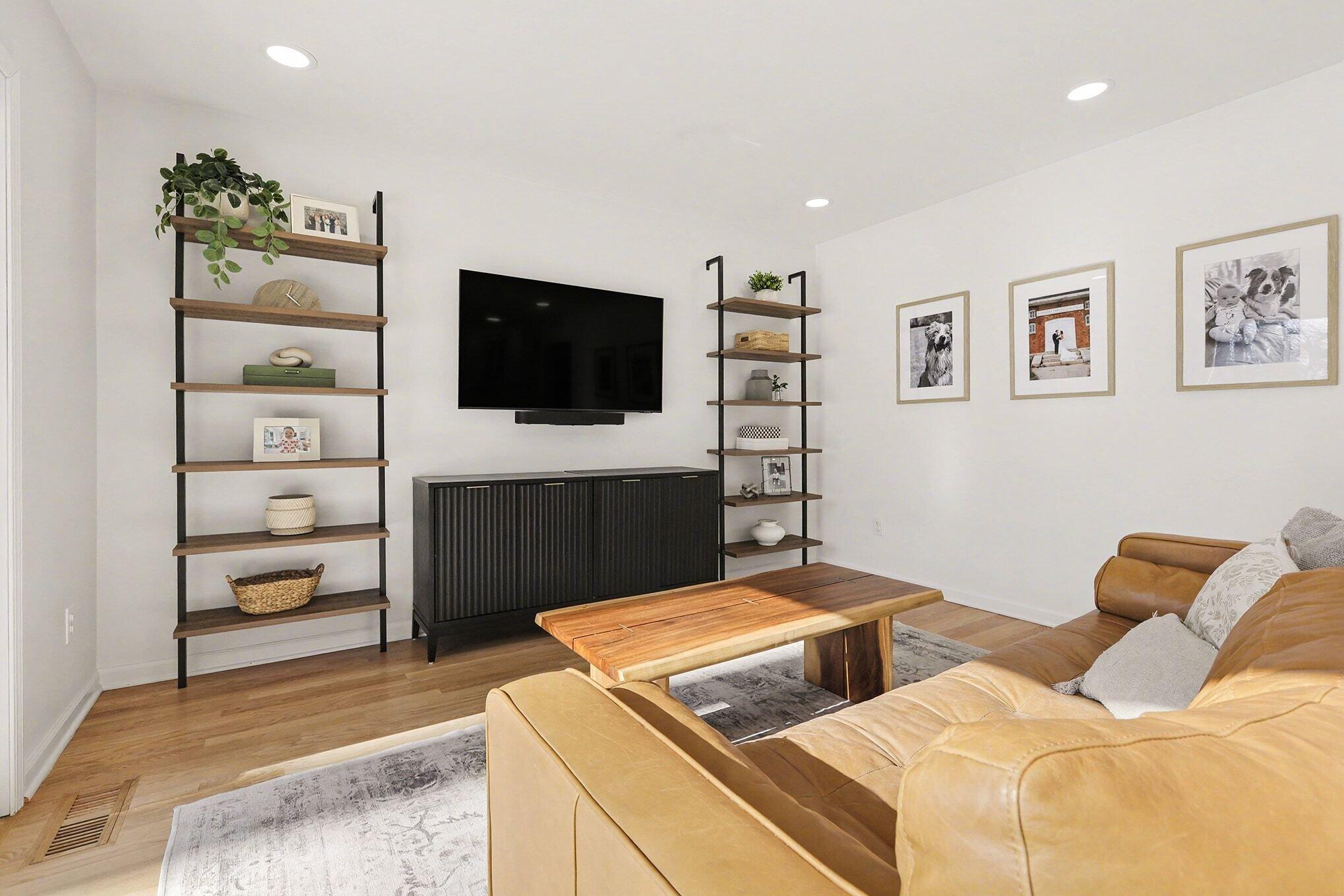 2460 Adare Road Ann Arbor, MI 48104 - Photo 26 of 62 022_file_8723