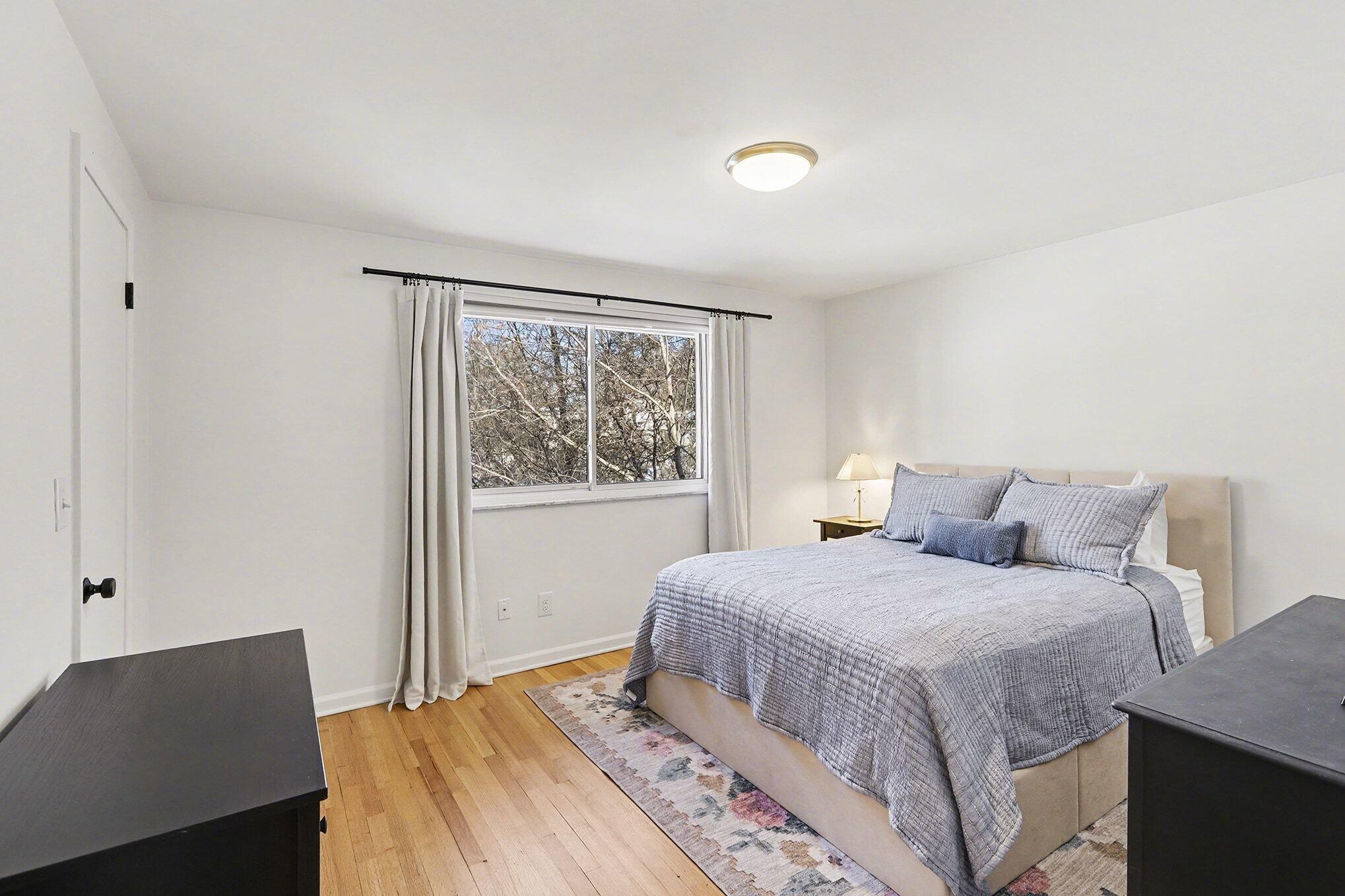 2460 Adare Road Ann Arbor, MI 48104 - Photo 42 of 62 032_file_9267