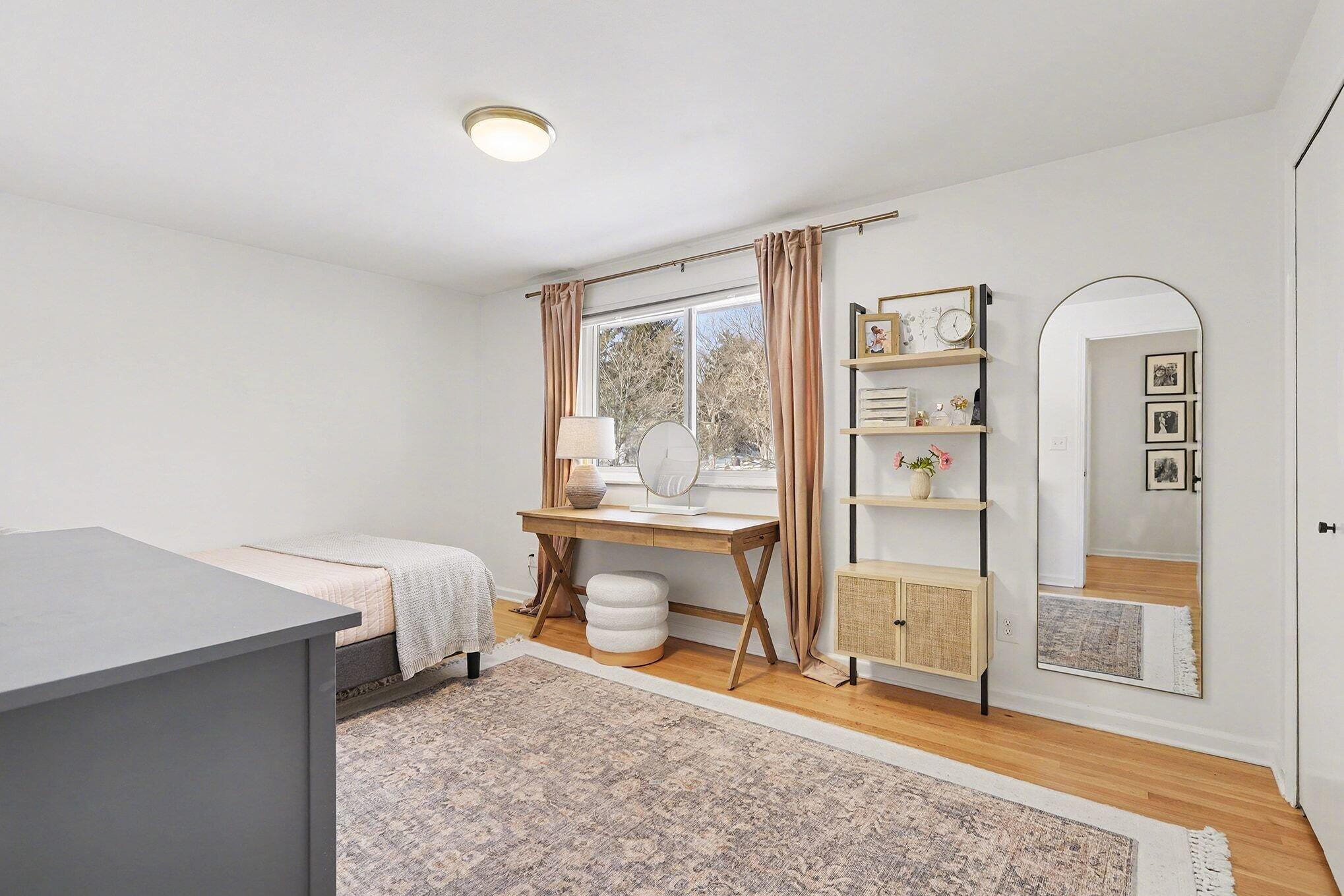 2460 Adare Road Ann Arbor, MI 48104 - Photo 43 of 62 034_file_9354