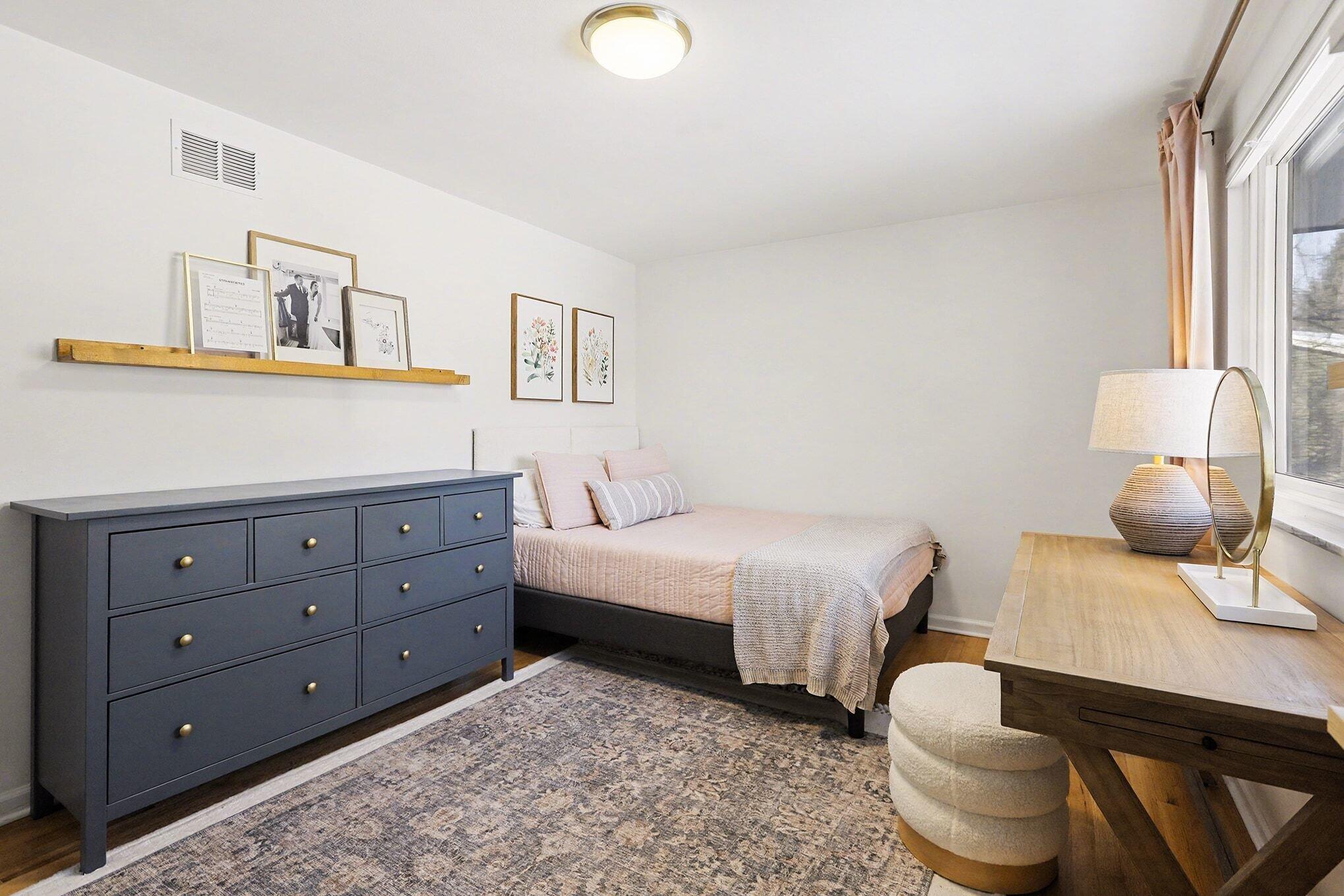 2460 Adare Road Ann Arbor, MI 48104 - Photo 44 of 62 035_file_1847