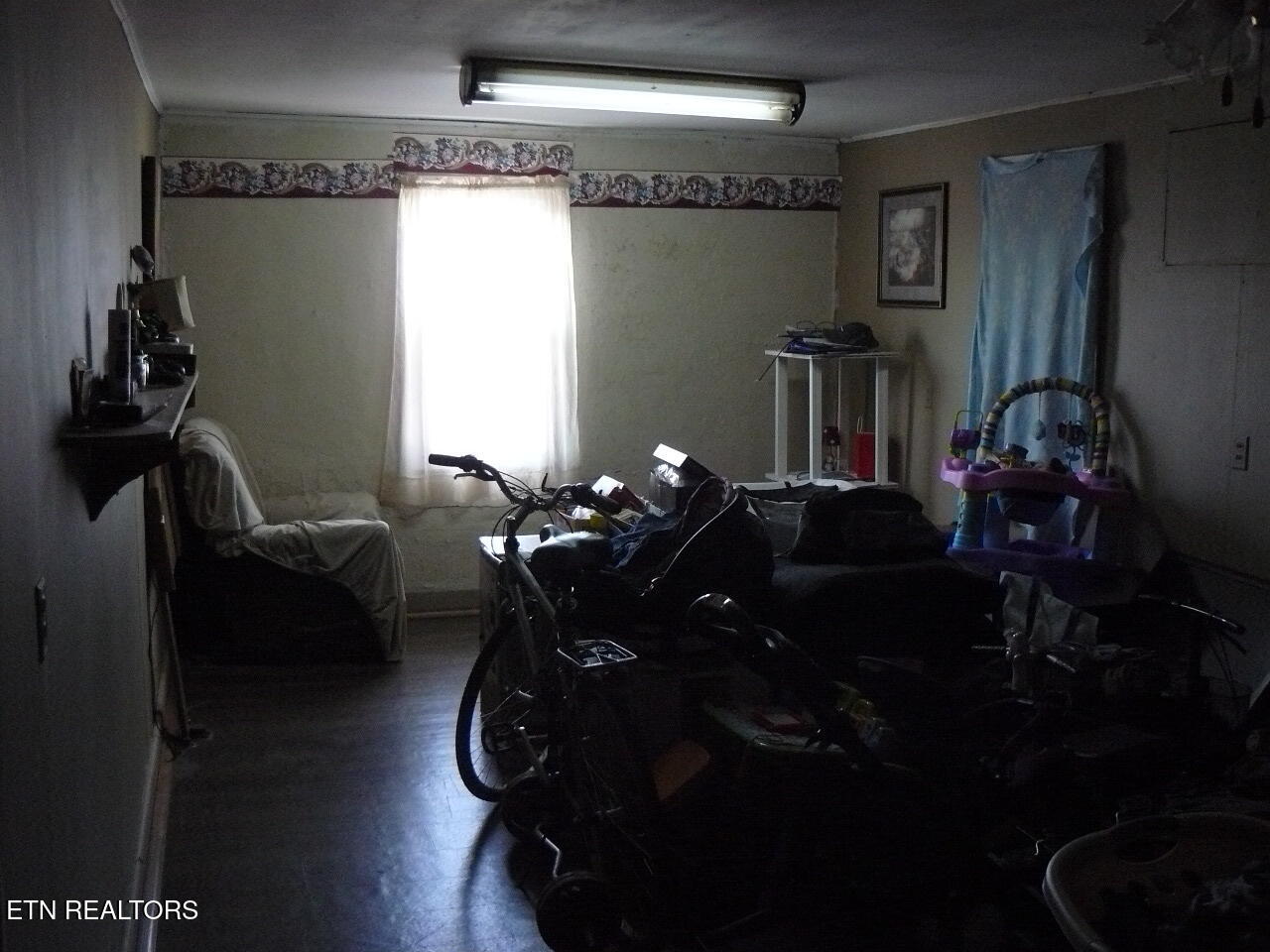 130 Main Street New Tazewell, TN 37825 - Photo 14 of 33 P1430233