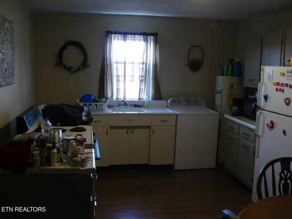 $249,900 | 130 Main Street, New Tazewell, TN 37825