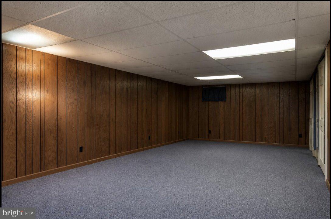 1003 Walnut Street Pottstown, PA 19464 - Photo 13 of 15 Versatile space ready for your vision.