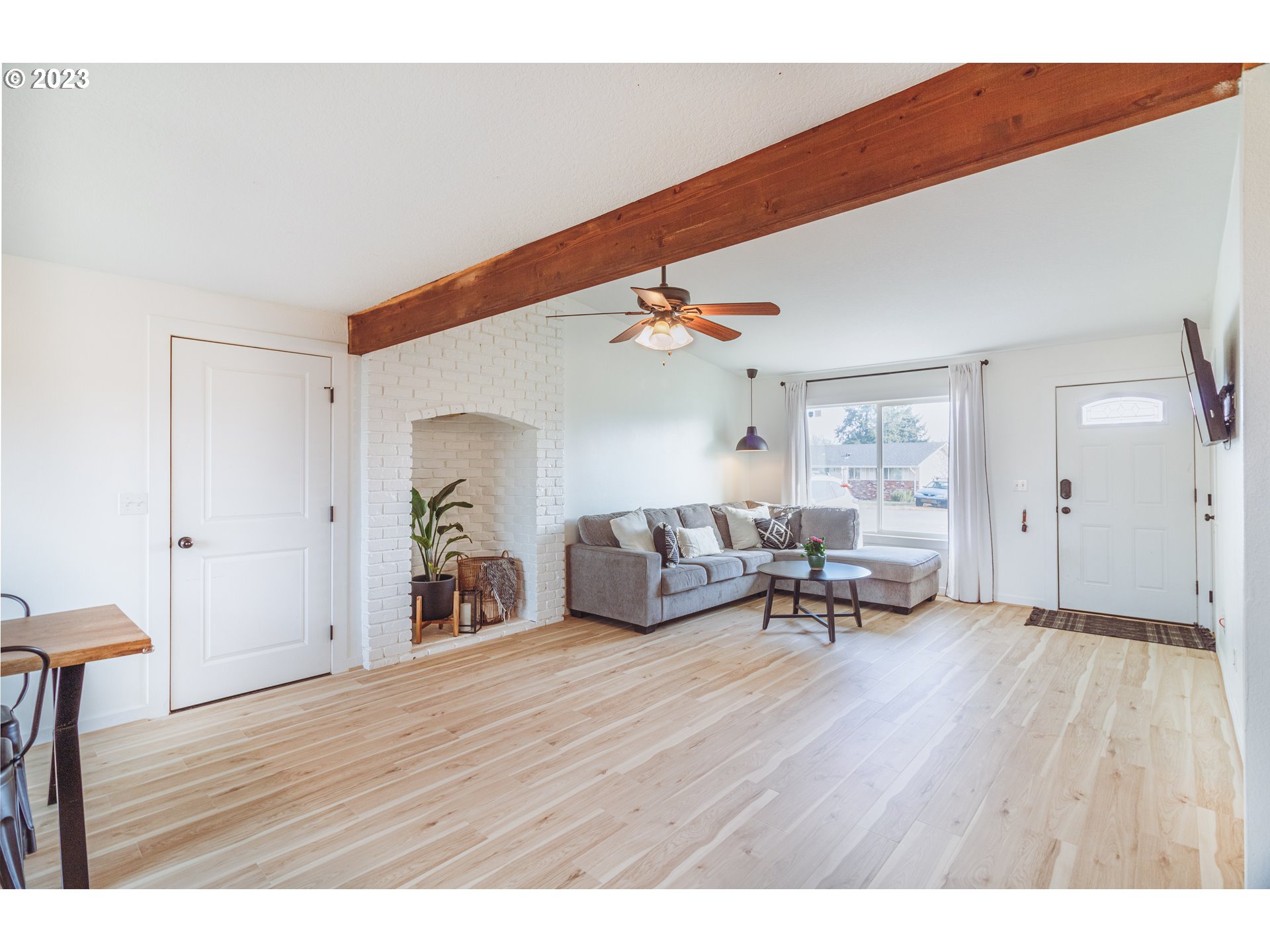 1018 King Road Oregon City, OR 97045 - Photo 8 of 28 Gallery Image 8