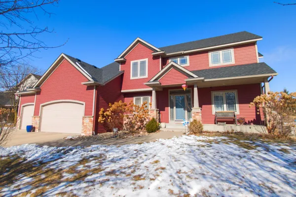 $765,000 | 3411 Tralee Lane Northeast, Rochester, MN 55906