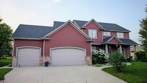 $765,000 | 3411 Tralee Lane Northeast, Rochester, MN 55906