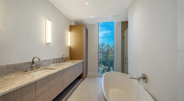 $2,950,000 | 223 Golden Gate Point, Unit 302, Sarasota, FL 34236