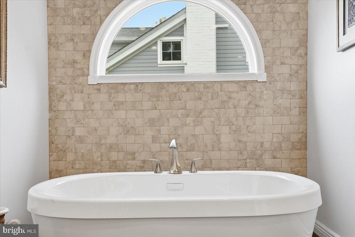 114 Shore Road Tafton, PA 18464 - Photo 83 of 137