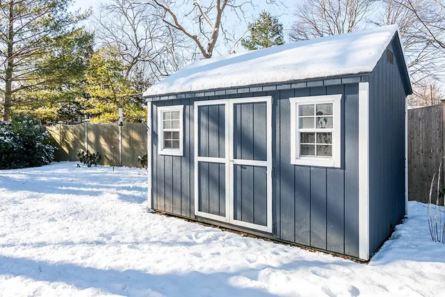 $2,950 | 40 Mechanic Street, South Kingstown, RI 02879