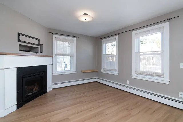 $2,950 | 40 Mechanic Street, South Kingstown, RI 02879