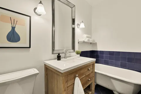 $1,200,000 | 619 Independence Avenue Southeast, Washington, DC 20003