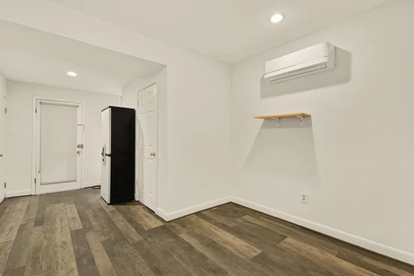 $1,200,000 | 619 Independence Avenue Southeast, Washington, DC 20003
