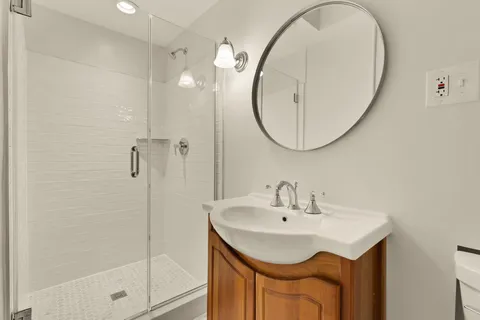 $1,200,000 | 619 Independence Avenue Southeast, Washington, DC 20003