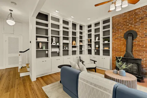 $1,200,000 | 619 Independence Avenue Southeast, Washington, DC 20003