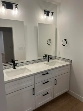 $485,000 | 1371 Annapolis Drive, Holmen, WI 54636