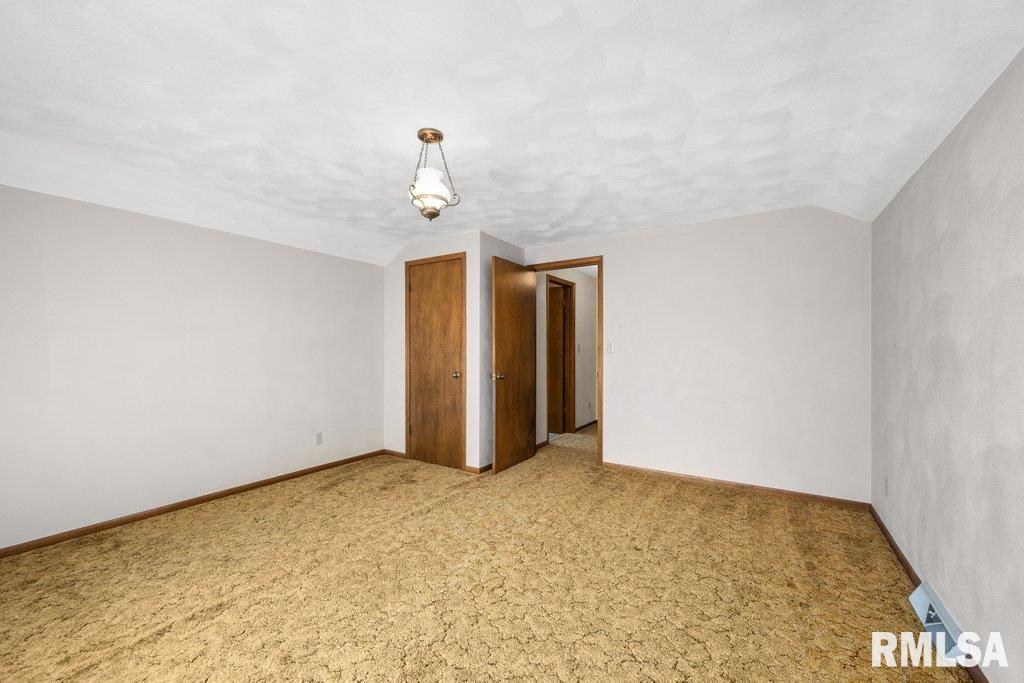 3205 40th Street Moline, IL 61265 - Photo 20 of 29