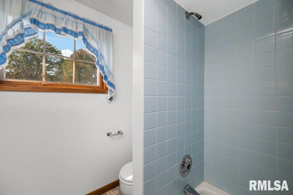 3205 40th Street Moline, IL 61265 - Photo 24 of 29