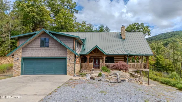 $1,699,900 | 4160 Green Corner Road, Hartford, TN 37753