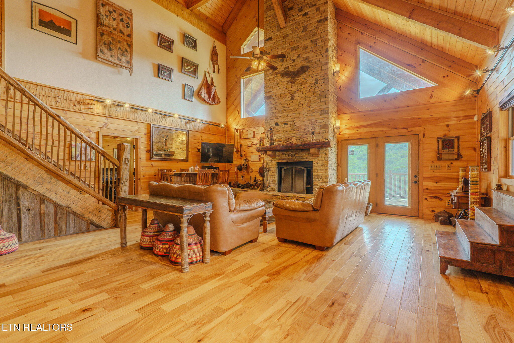 4160 Green Corner Road Hartford, TN 37753 - Photo 2 of 56 46-web-or-mls-DSC00813-HDR