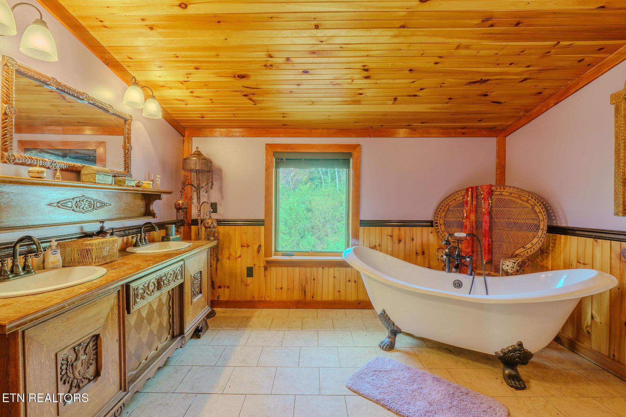 4160 Green Corner Road Hartford, TN 37753 - Photo 23 of 56 33-web-or-mls-DSC00480-HDR