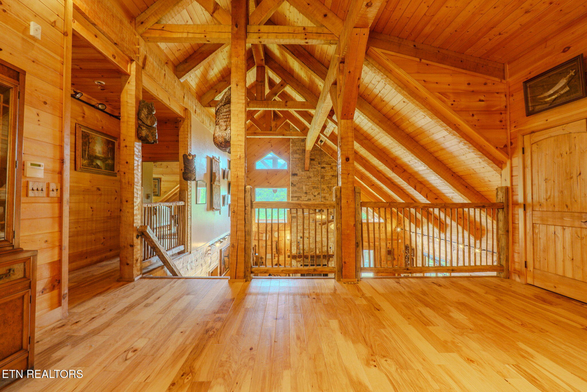 4160 Green Corner Road Hartford, TN 37753 - Photo 30 of 56 38-web-or-mls-DSC00608-HDR