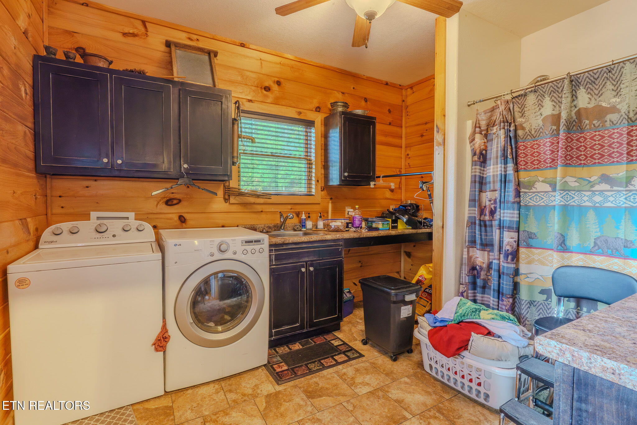 4160 Green Corner Road Hartford, TN 37753 - Photo 50 of 56 17-web-or-mls-DSC00155-HDR