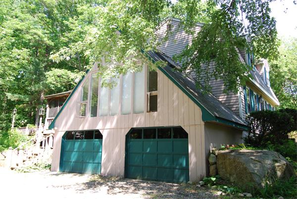 3 Lancaster Road Hampstead, NH 03841 - Photo 2 of 23