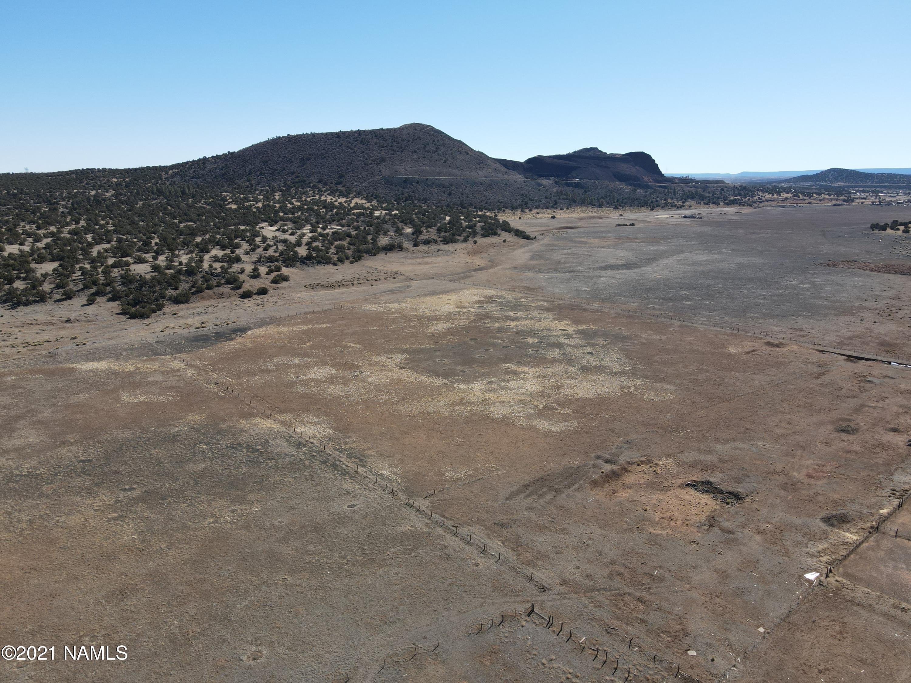 6837 Leupp Road Flagstaff, AZ 86004 - Photo 30 of 39 Photo_6553873_DJI_273_jpg_6066144_0_2021