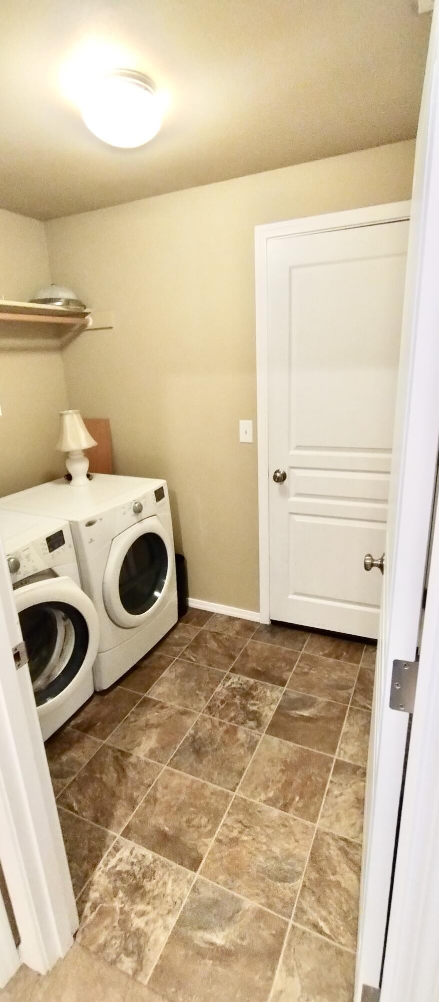 2808 Northeast Spring Water Place Bend, OR 97701 - Photo 6 of 12 Laundry