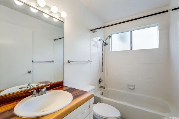 $3,000 | 95-668 Wikao Street, Unit J106, Mililani, HI 96789